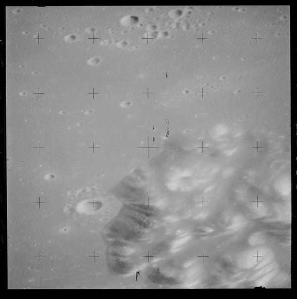 as15-95-12932_47486469611_o.jpg