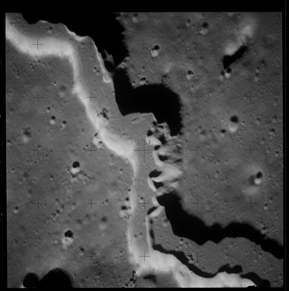as15-95-12973_40520546233_o.jpg
